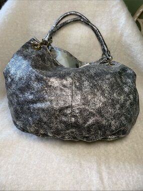 Cara NY Metallic Silver-Black Fabric Shoulder Bag